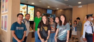 received_352520374441307
